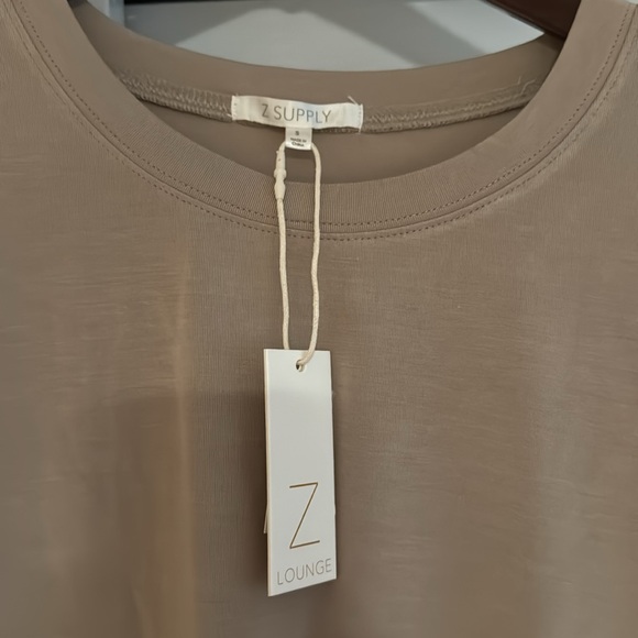 Z SUPPLY: HOMETOWN LONG SLEEVE TOP - LATTE - Picture 5 of 12